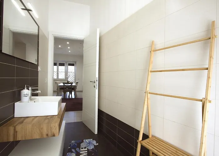 Piramide House Rzym