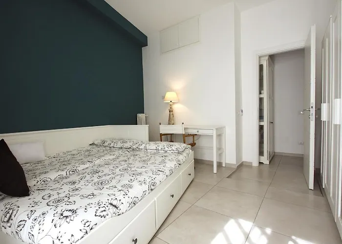 Apartament Piramide House