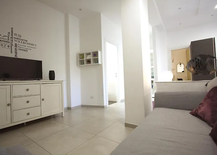 Apartament Piramide House *